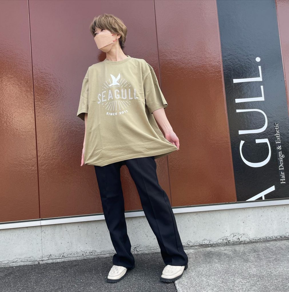 SEAGULLのオリジナルTシャツができました！！夏に向けて半袖タイプちょぉ〜可愛い色は他にも黒、白あります！！